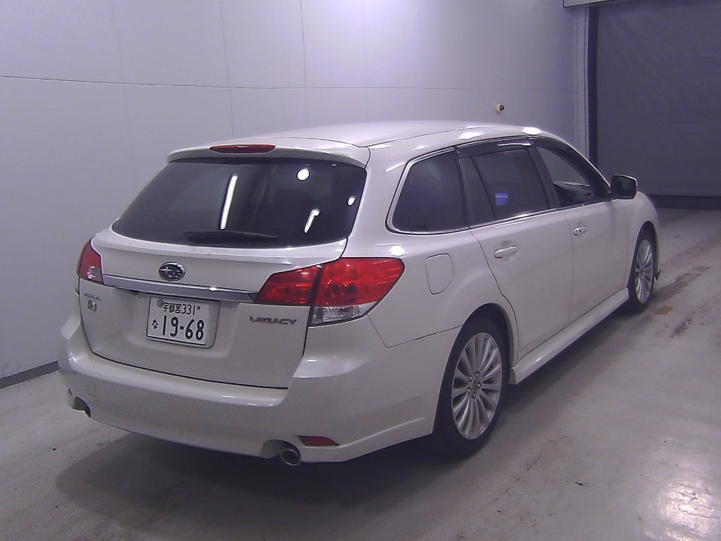 SUBARU LEGACY