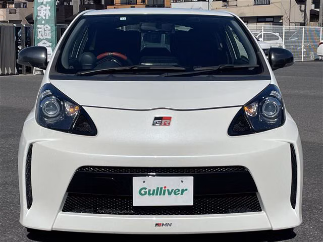 TOYOTA IQ