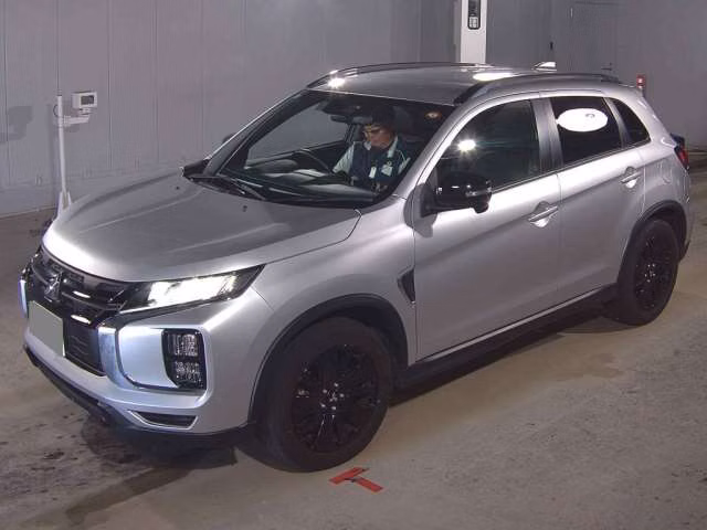 MITSUBISHI RVR