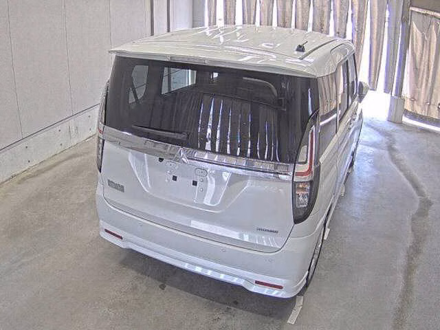 MITSUBISHI DELICA D:2