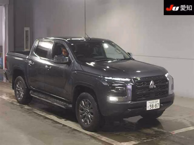 MITSUBISHI TRITON