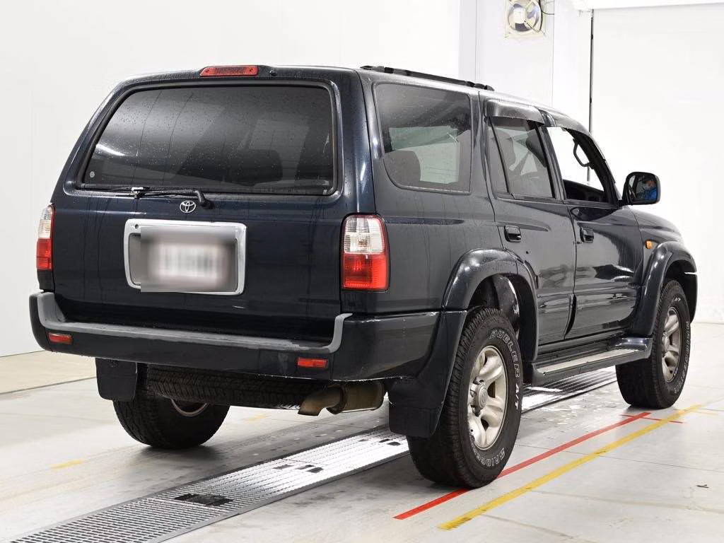 TOYOTA HILUX SURF