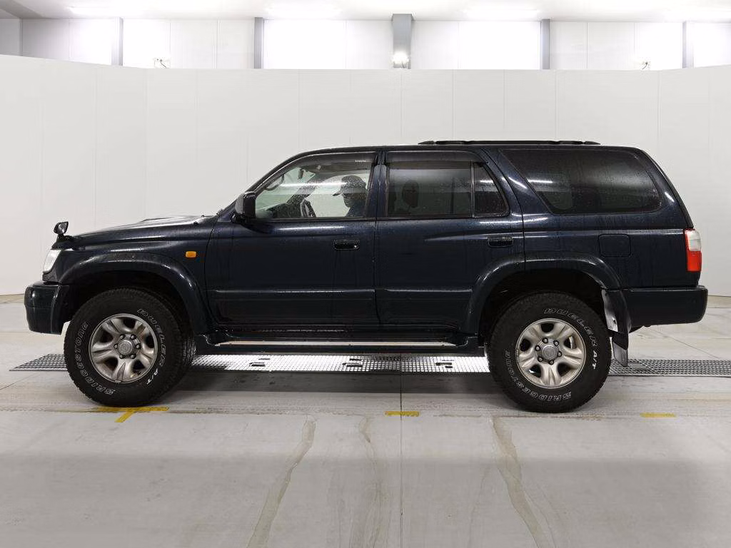TOYOTA HILUX SURF