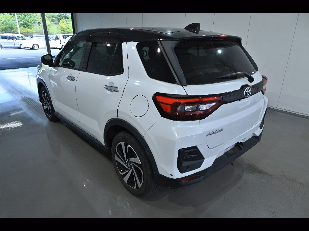 TOYOTA RAIZE