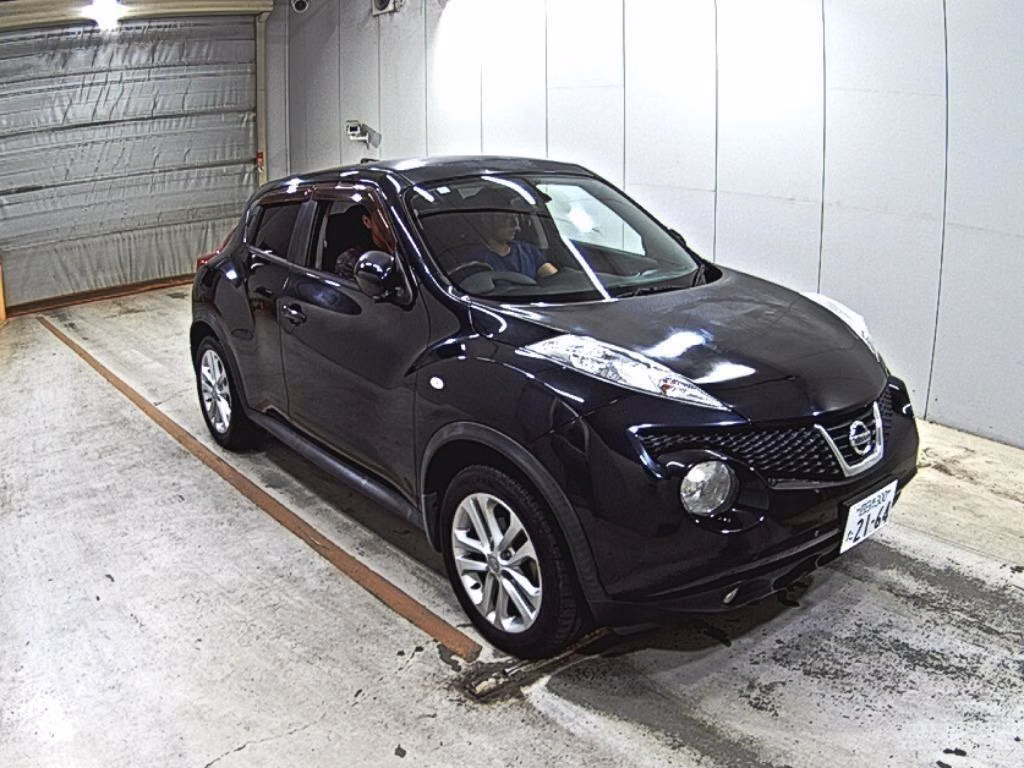 NISSAN JUKE