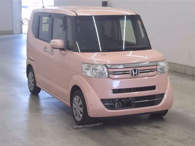 HONDA N-BOX+