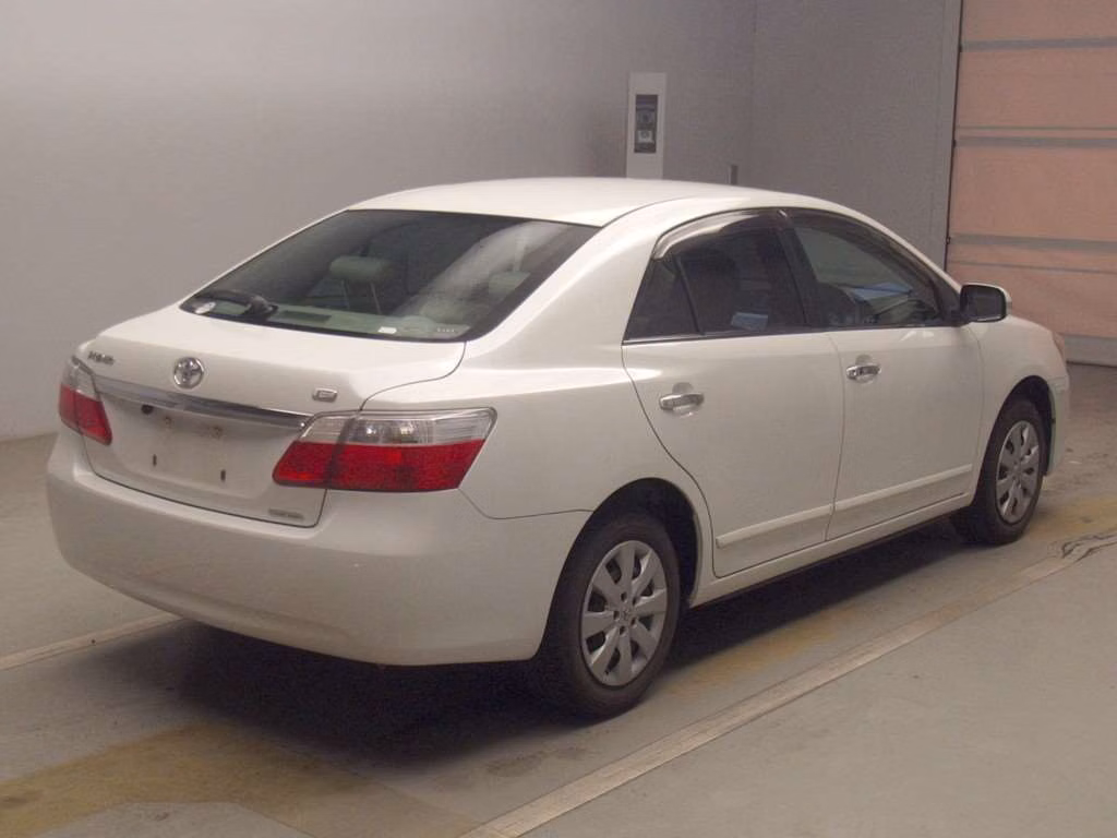TOYOTA PREMIO