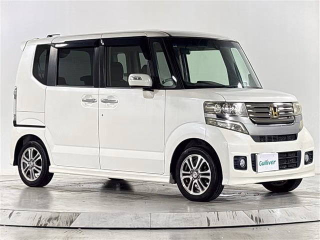 HONDA N-BOX
