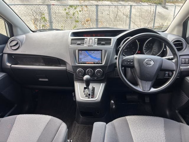 NISSAN LAFESTA