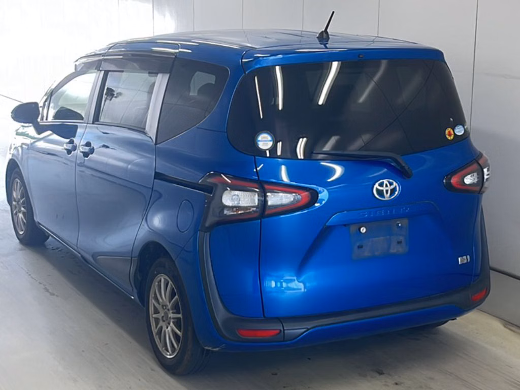 TOYOTA SIENTA