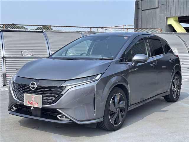 NISSAN AURA