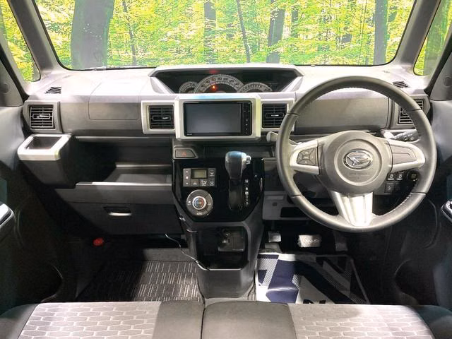 DAIHATSU WAKE