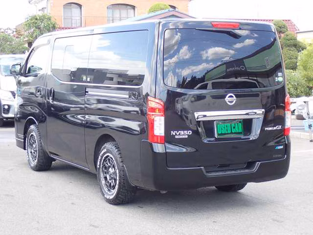 NISSAN NV350 CARAVAN