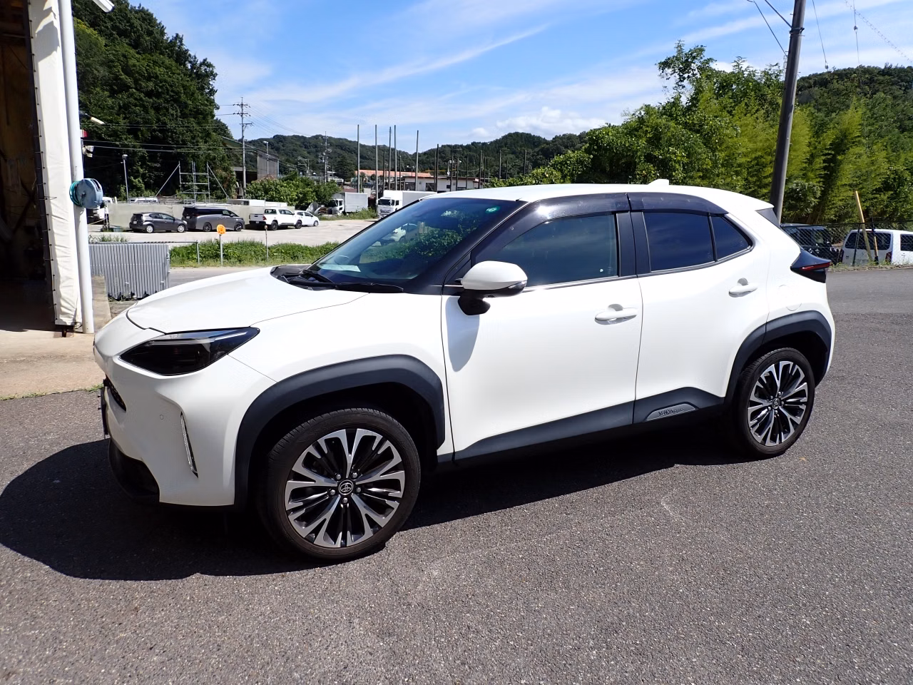TOYOTA YARIS CROSS
