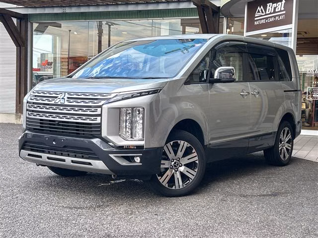 MITSUBISHI DELICA D:5