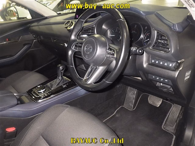 MAZDA CX-30
