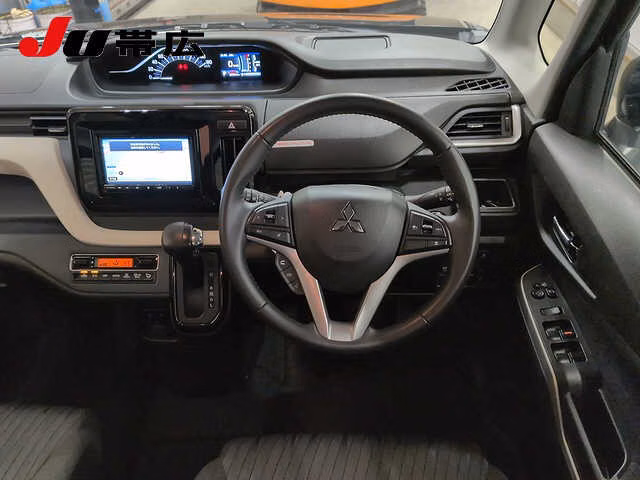 MITSUBISHI DELICA D:2