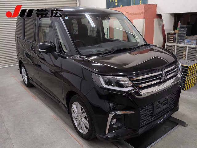 MITSUBISHI DELICA D:2