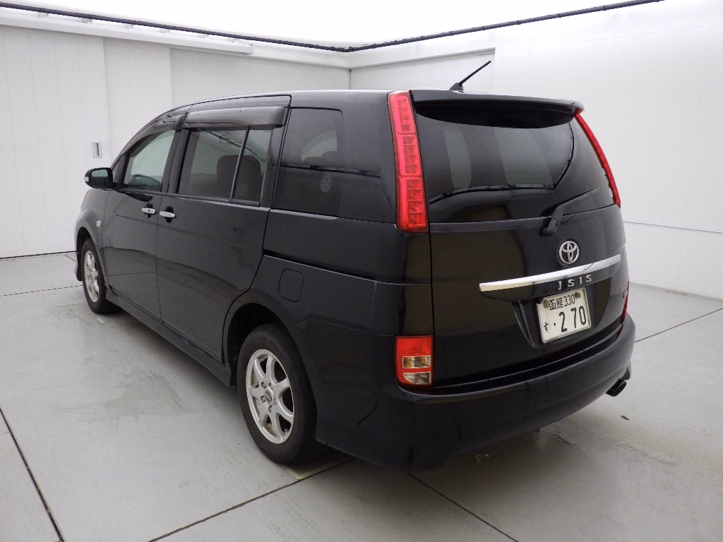 TOYOTA ISIS