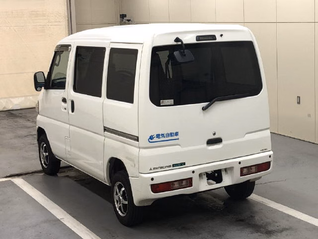 MITSUBISHI MINICAB MIEV