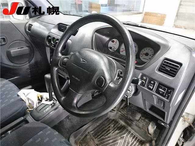DAIHATSU TERIOS KID