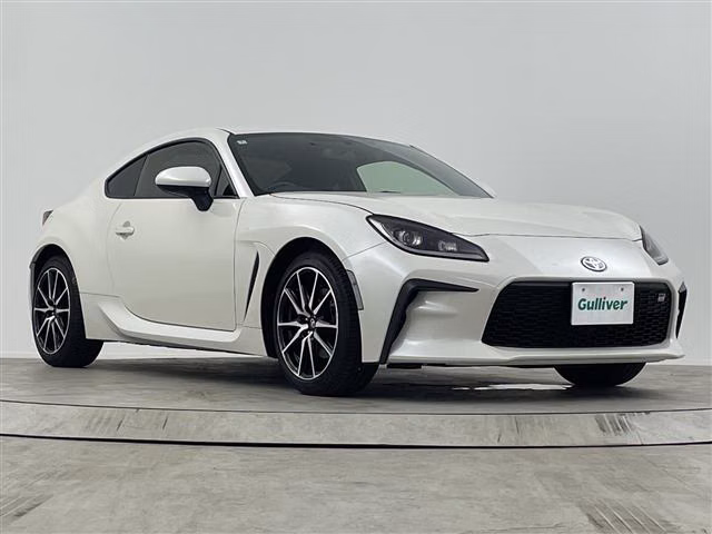 TOYOTA GR 86