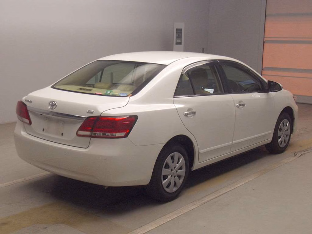 TOYOTA PREMIO