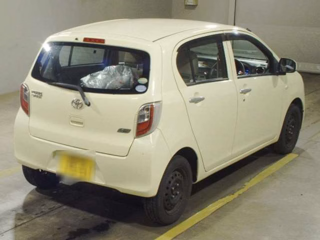 TOYOTA PIXIS EPOCH