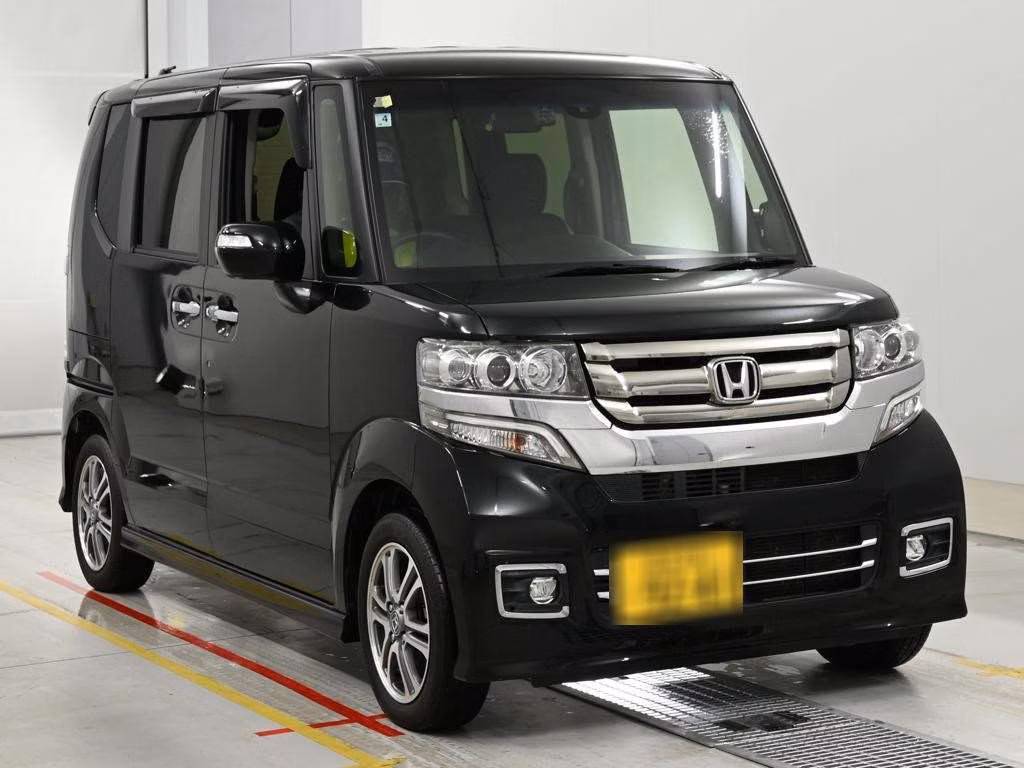 HONDA N-BOX