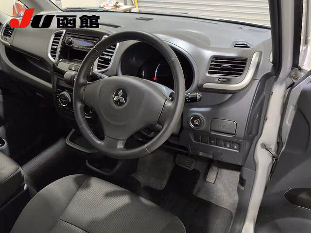 MITSUBISHI DELICA D:2