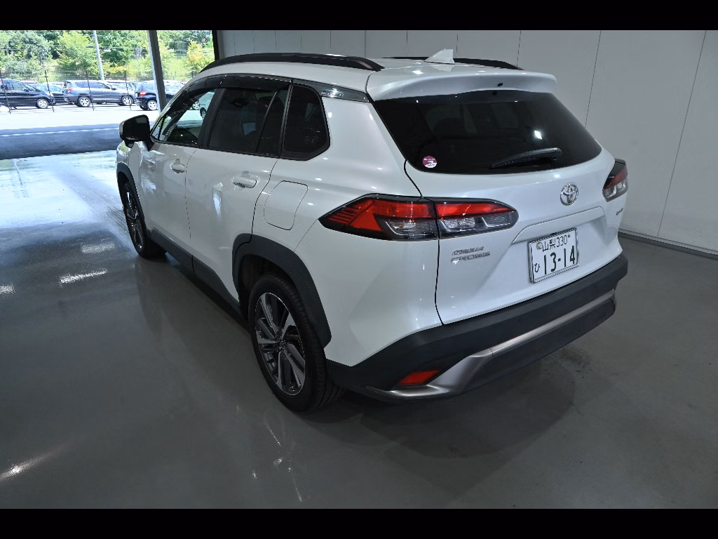 TOYOTA COROLLA CROSS
