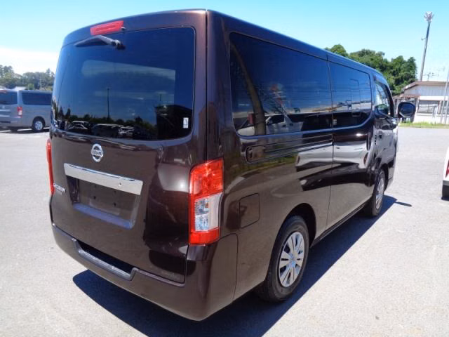 NISSAN NV350 CARAVAN