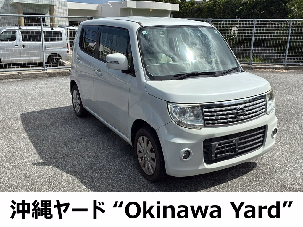 NISSAN MOCO
