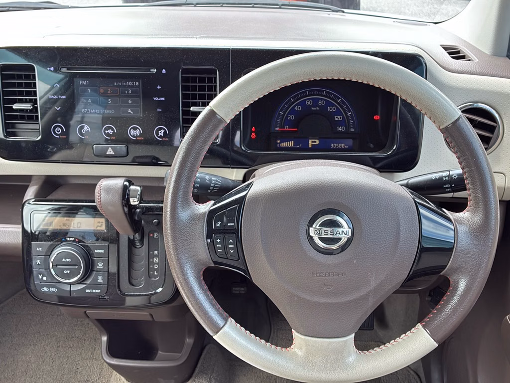 NISSAN MOCO