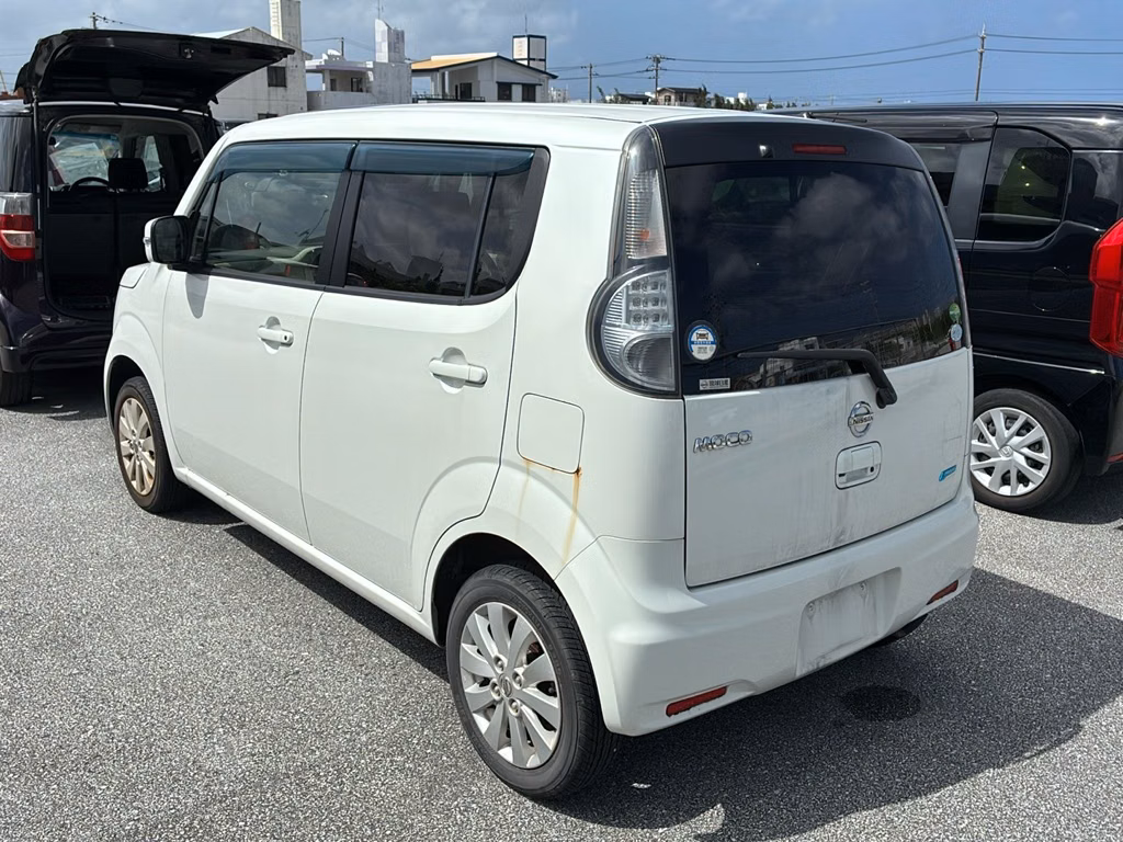 NISSAN MOCO
