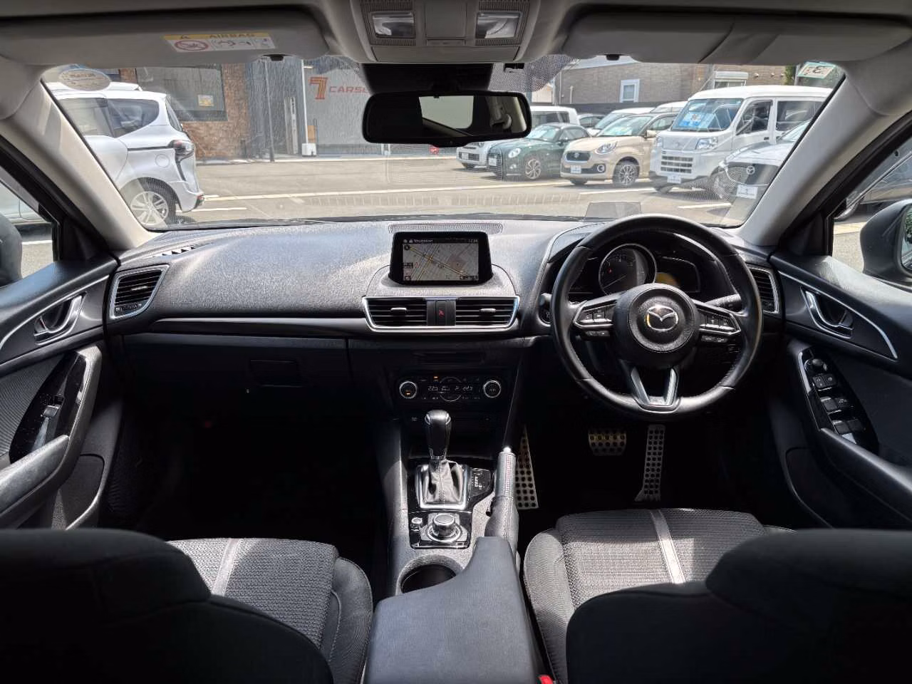 MAZDA AXELA