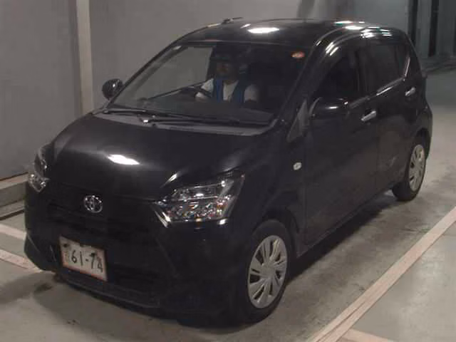 TOYOTA PIXIS EPOCH