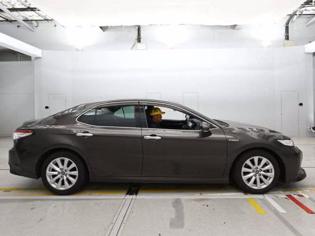 TOYOTA CAMRY