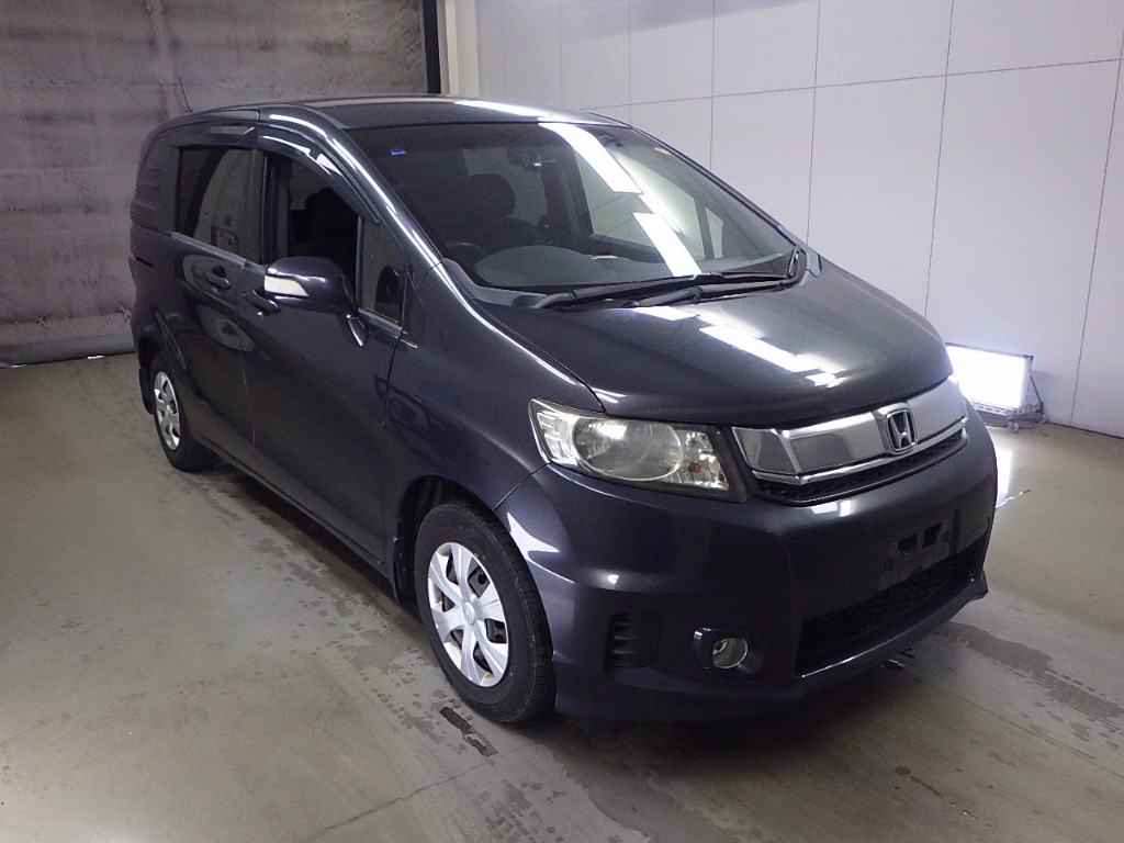 Honda Freed Spike