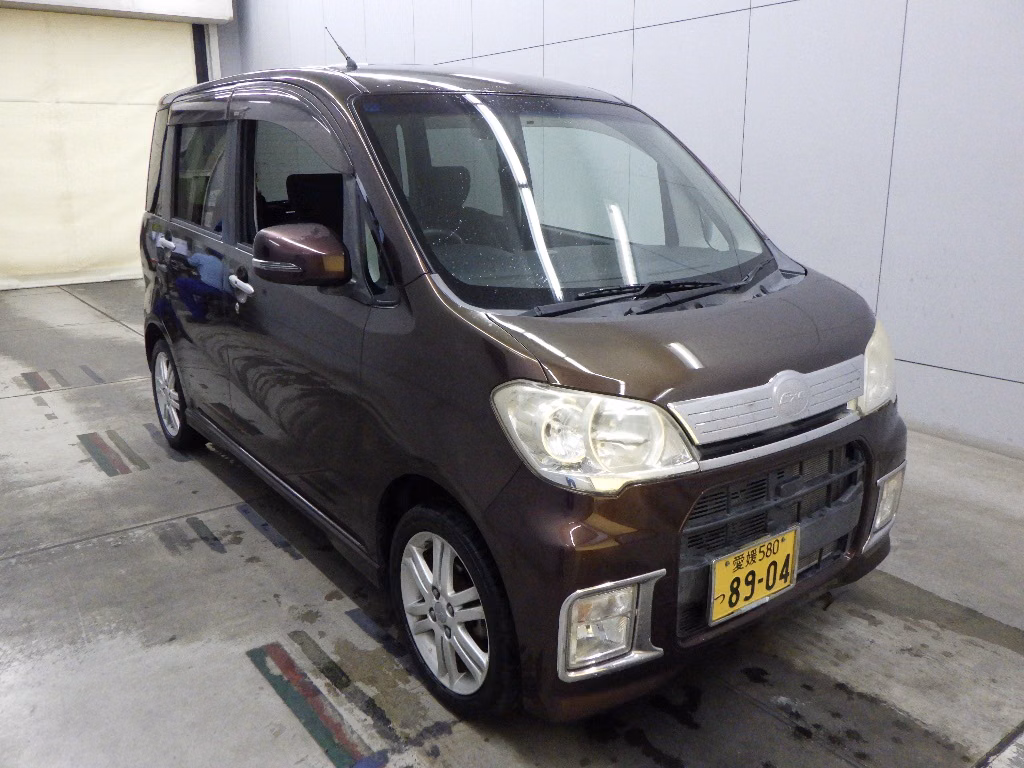 DAIHATSU TANTO EXE