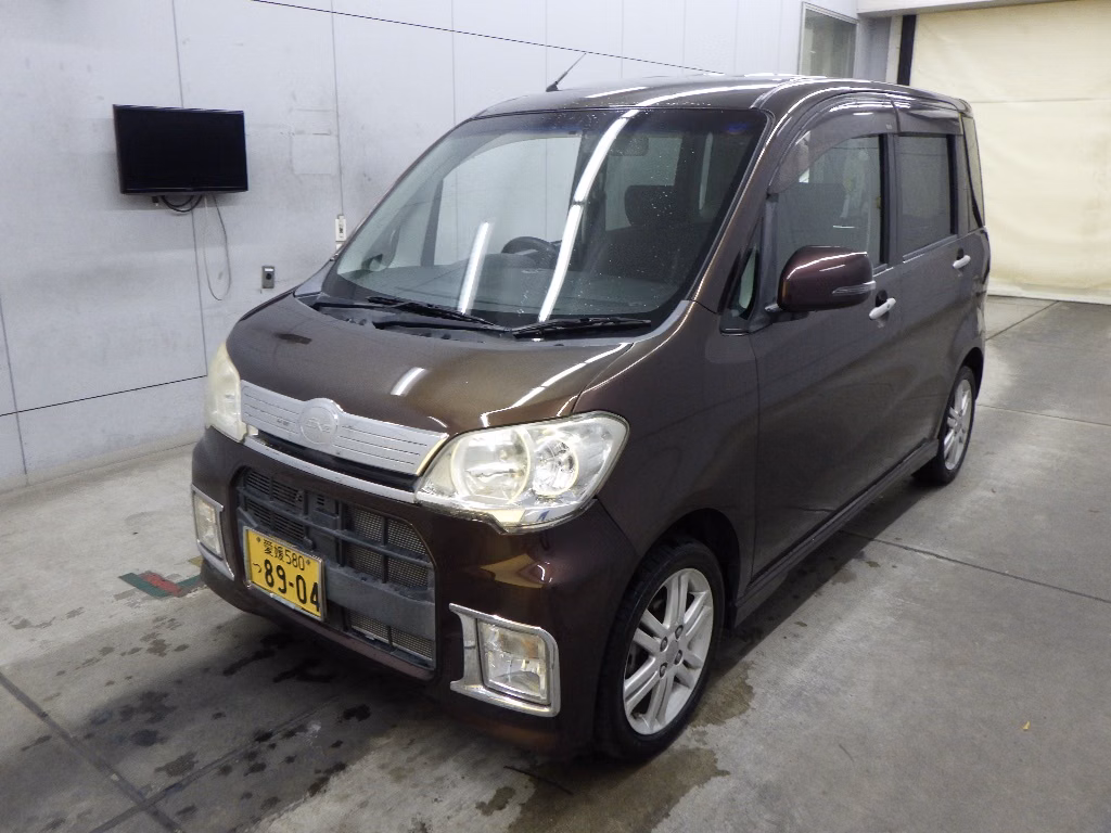 DAIHATSU TANTO EXE
