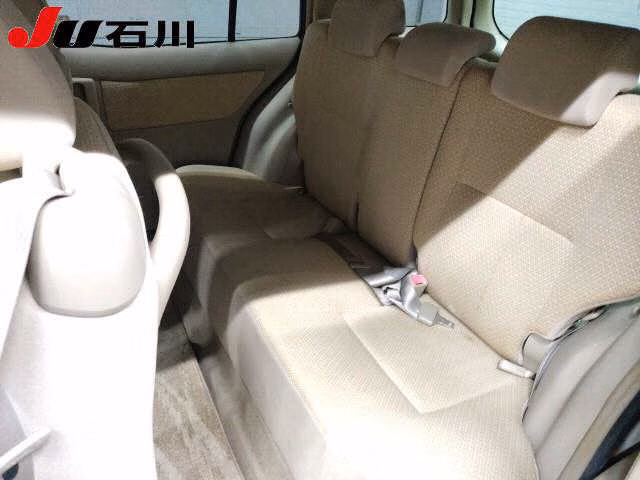 TOYOTA RAUM