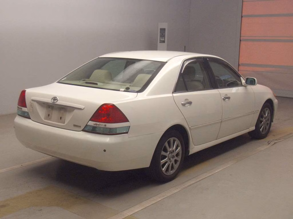 TOYOTA MARK II