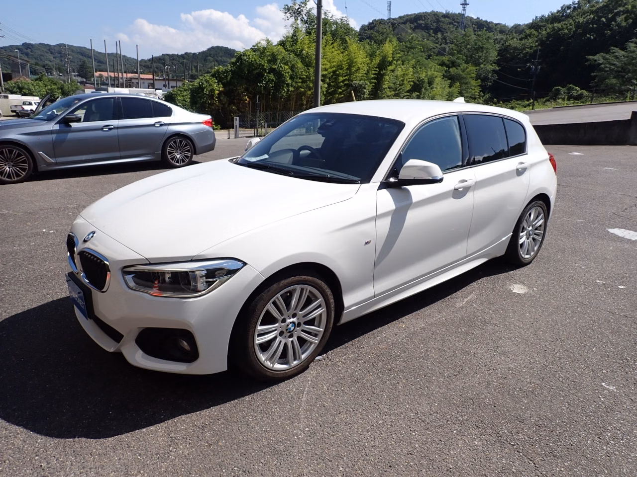 BMW 1-SERIES