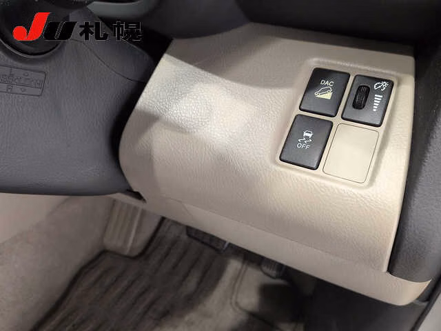 TOYOTA VANGUARD