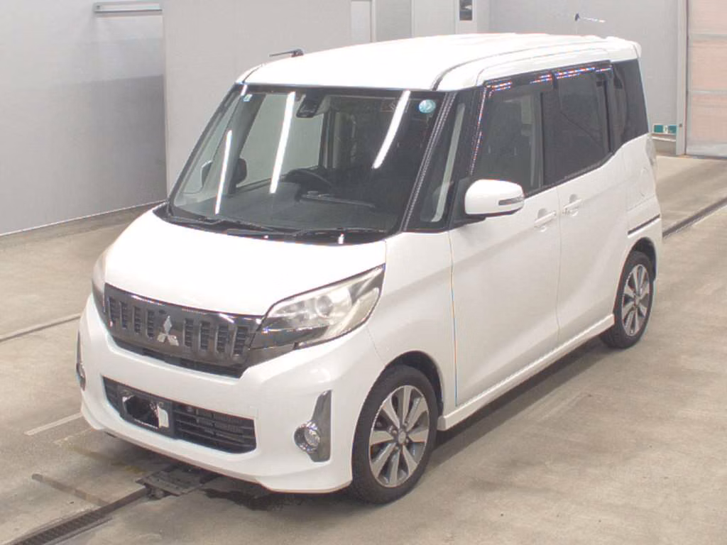 MITSUBISHI EK SPACE