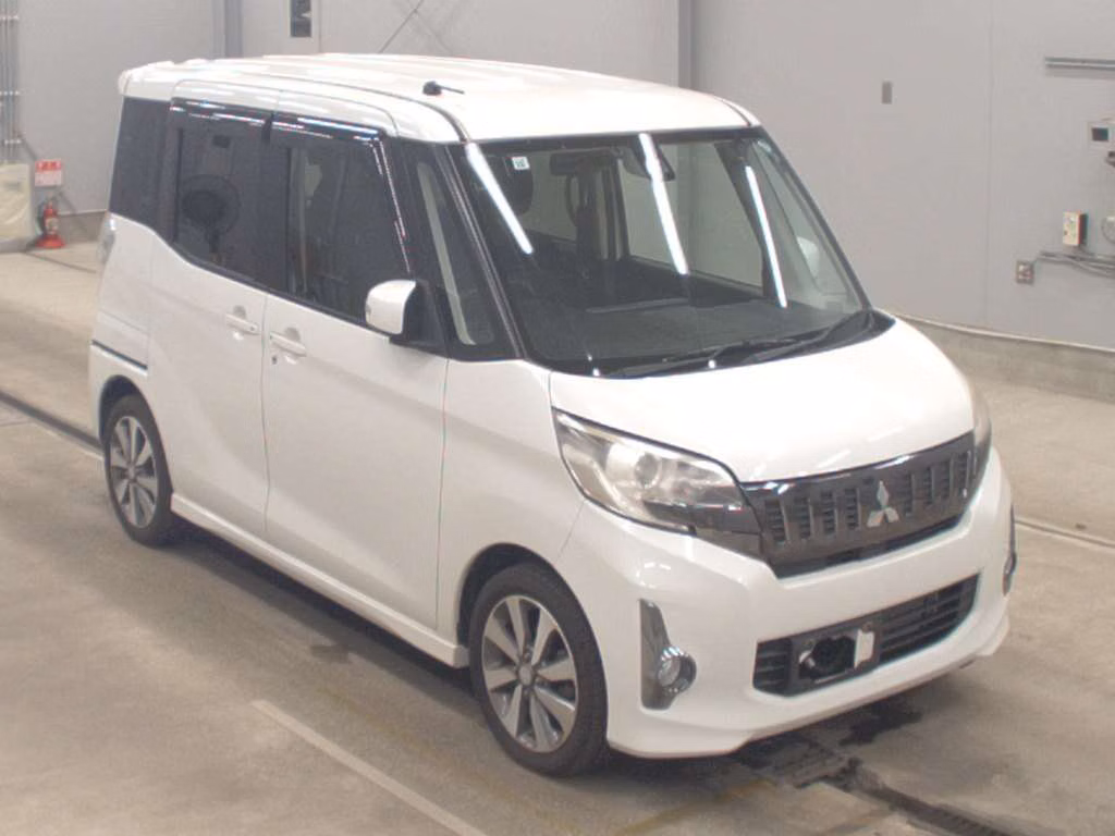 MITSUBISHI EK SPACE