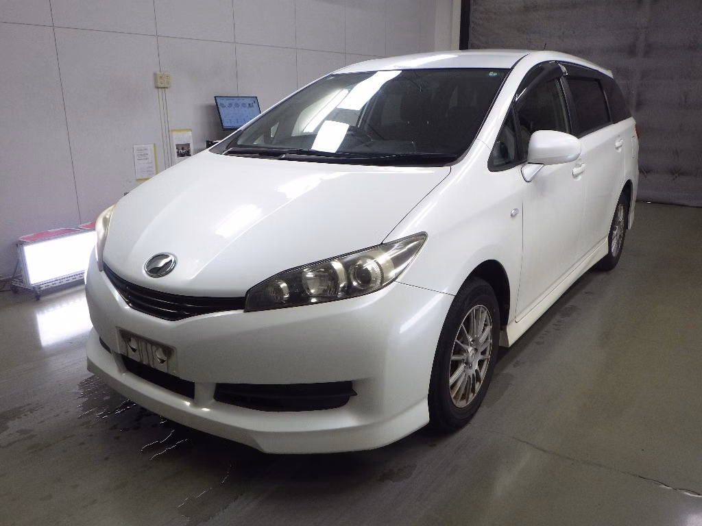 TOYOTA WISH