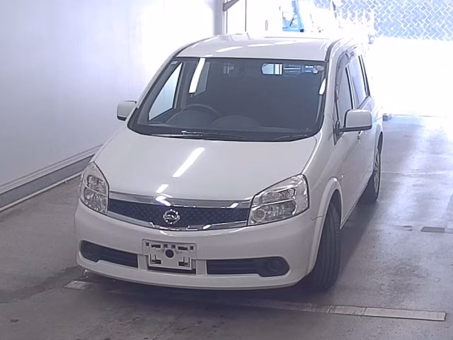NISSAN LAFESTA