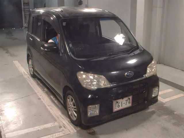 SUBARU LUCRA